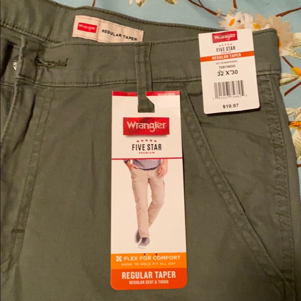 Men’s Wrangler Pants